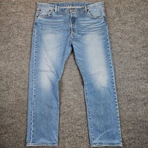 Levis 501 Jeans Mens 42x32 Original Fit Straight Leg Light Wash Denim Button Fly